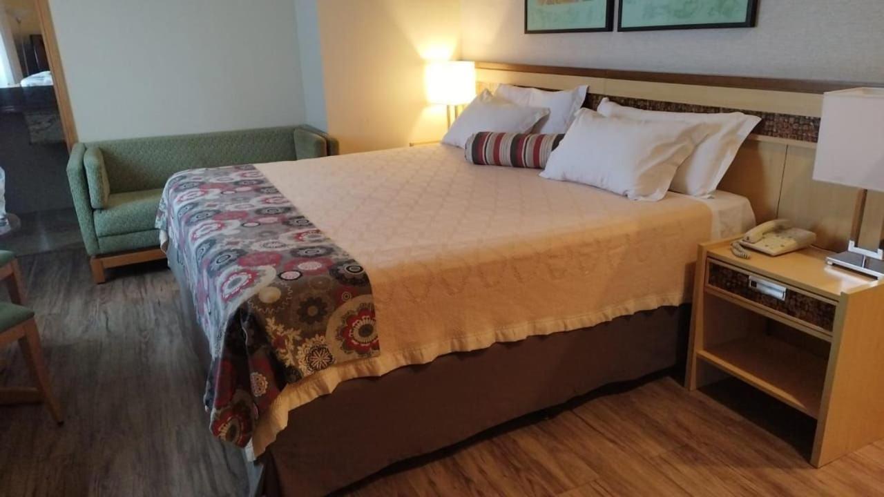 Lets Idea Flat Particular Hotel *